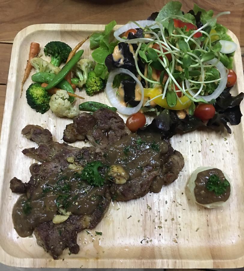 골든 팜 리조트 치앙마이 외부 사진